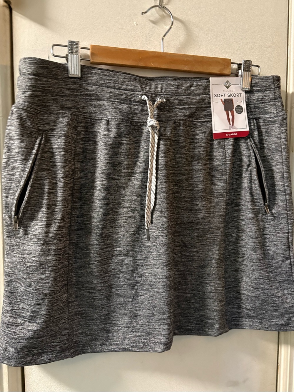 Women's Gray Soft Skort with Drawstring and Zipper Pockets size XL